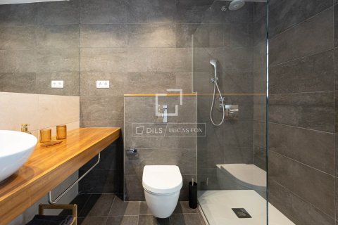 Ático de 2 dormitorios en alquiler en Barcelona, Cataluña, Spain № 4541 - foto 28