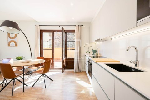 Ático de 2 dormitorios en alquiler en Barcelona, Cataluña, Spain № 4541 - foto 10