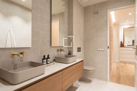 3 chambres apartment à louer à Barcelona, Catalonia, Spain № 4539 - photo 30