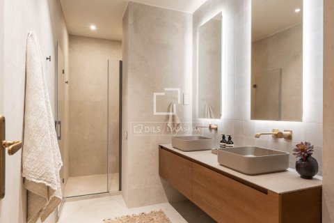 3 chambres apartment à louer à Barcelona, Catalonia, Spain № 4539 - photo 29