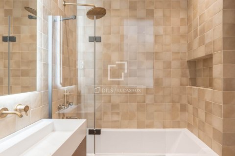 3 chambres apartment à louer à Barcelona, Catalonia, Spain № 4539 - photo 24