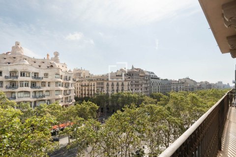 3 chambres apartment à louer à Barcelona, Catalonia, Spain № 4538 - photo 6