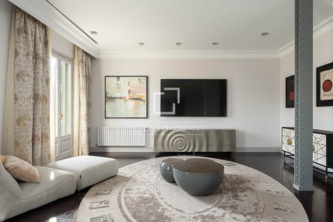 3 chambres apartment à louer à Barcelona, Catalonia, Spain № 4538 - photo 9