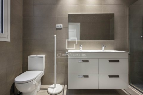 3 chambres apartment à louer à Barcelona, Catalonia, Spain № 4540 - photo 20