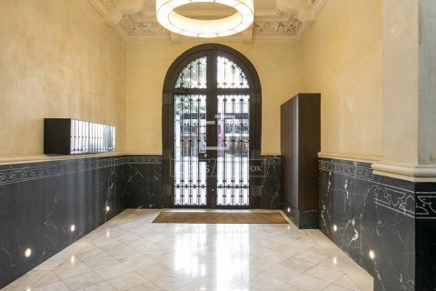 3 chambres apartment à louer à Barcelona, Catalonia, Spain № 4540 - photo 29