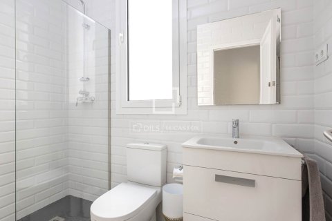 3 chambres apartment à louer à Barcelona, Catalonia, Spain № 4540 - photo 14