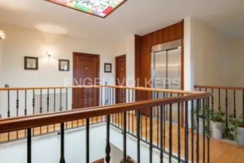 Дом с 4 спальнями в Эль-Вендреле, Таррагона, Каталония, Испания № 2605