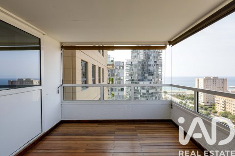 3 bedrooms apartment for sale in Barcelona, Catalonia, Spain № 4638 - photo 6