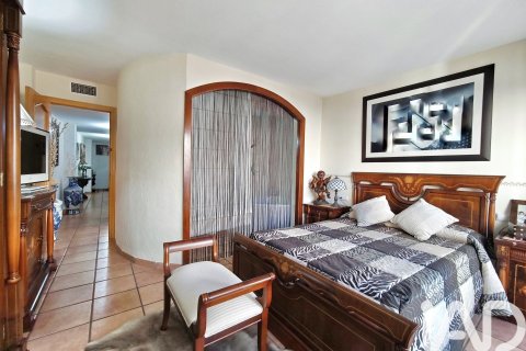 5 bedrooms apartment for sale in Sant Pere de Ribes, Barcelona, Catalonia, Spain № 4643 - photo 7