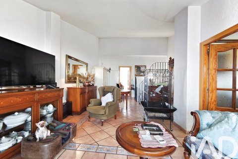 5 bedrooms apartment for sale in Sant Pere de Ribes, Barcelona, Catalonia, Spain № 4643 - photo 19