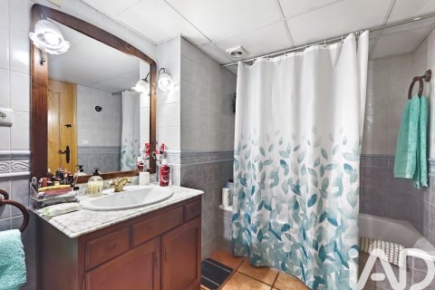 5 bedrooms apartment for sale in Sant Pere de Ribes, Barcelona, Catalonia, Spain № 4643 - photo 11