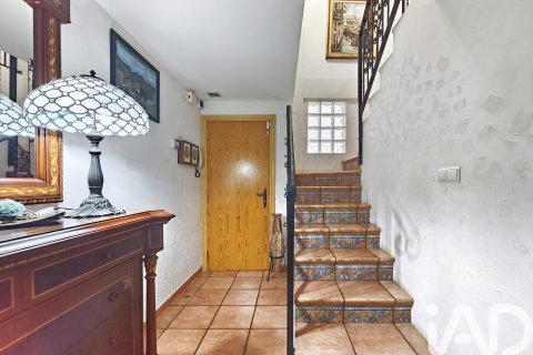 5 bedrooms apartment for sale in Sant Pere de Ribes, Barcelona, Catalonia, Spain № 4643 - photo 2