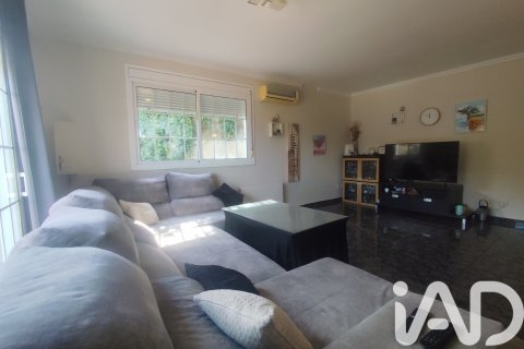 Купить дом в Сан-Висенс дельс Хортс, Испания с 3 спальни, 177м², № 4642 - фото 2