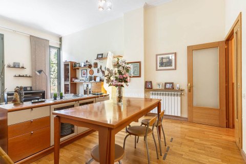 4 chambres apartment à vendre à Barcelona, Catalonia, Spain № 4468 - photo 3