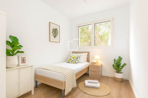 Купить квартиру в Сан-Жуст-Десверн, Испания с 3 спальни, 106м², № 4473 - фото 4