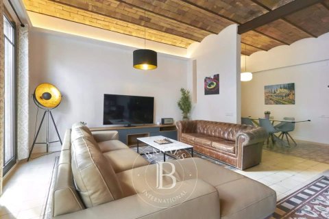 Купить квартиру в Эшампле, Испания с 3 спальни, 150м², № 2474 - фото 4