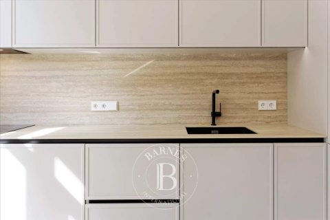 Купить квартиру в Эшампле, Испания с 3 спальни, 114м², № 2473 - фото 22