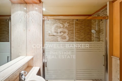 4 bedrooms apartment for sale in Barcelona, Catalonia, Spain № 5245 - photo 24