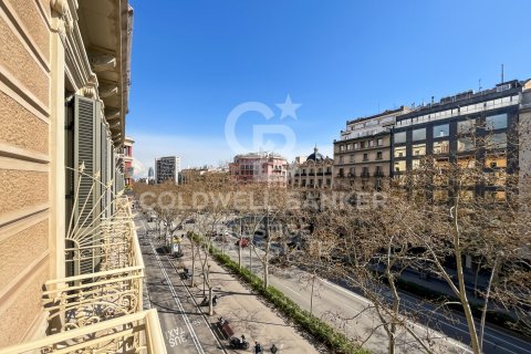 4 bedrooms apartment for sale in Barcelona, Catalonia, Spain № 5245 - photo 4