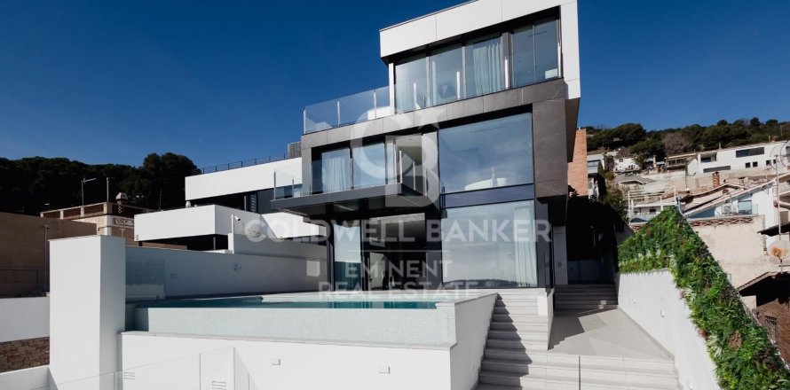 6 bedrooms house for sale in Barcelona, Catalonia, Spain № 5247