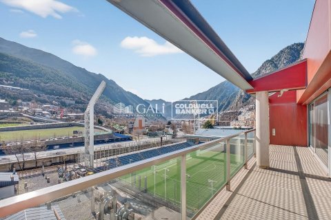 3 bedrooms penthouse for sale in Principado De Andorra (Ninguna Poblacion Tiene C.P.), Lleida, Catalonia, Spain № 5251 - photo 12