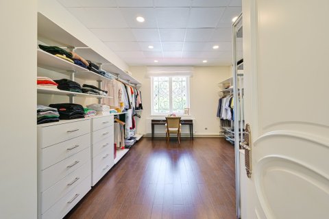 Купить виллу в Барселона, Испания с 6 спален, 1900м², № 1269 - фото 29