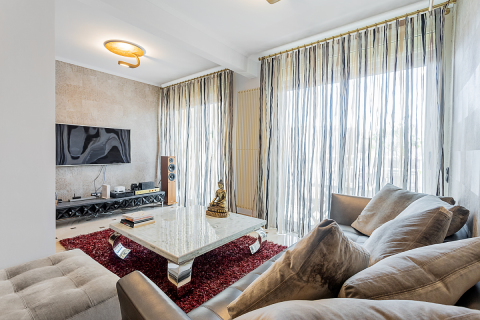 Купить квартиру в Эшампле, Испания с 4 спальни, 193м², № 1264 - фото 2