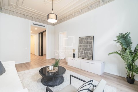 2 chambres apartment à vendre à Barcelona, Catalonia, Spain № 4021 - photo 6