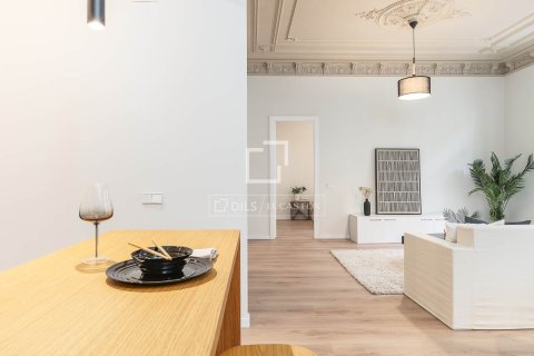 2 chambres apartment à vendre à Barcelona, Catalonia, Spain № 4021 - photo 11