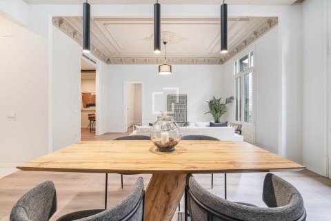 2 chambres apartment à vendre à Barcelona, Catalonia, Spain № 4021 - photo 8