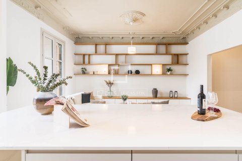 Купить квартиру в Барселона, Испания с 3 спальни, 163м², № 4022 - фото 6