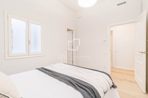 Купить квартиру в Барселона, Испания с 3 спальни, 163м², № 4022 - фото 13