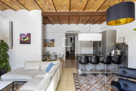 Apartamento de 3 dormitorios en venta en Barcelona, Cataluña, Spain № 4019 - foto 9
