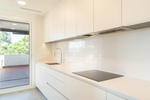 2 chambres apartment à louer à Castelldefels, Barcelona, Catalonia, Spain № 4525 - photo 3