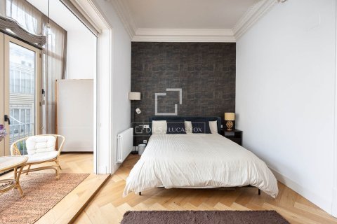 3 chambres apartment à louer à Barcelona, Catalonia, Spain № 4528 - photo 10