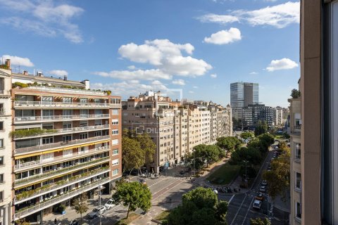 6 chambres apartment à louer à Barcelona, Catalonia, Spain № 4524 - photo 4