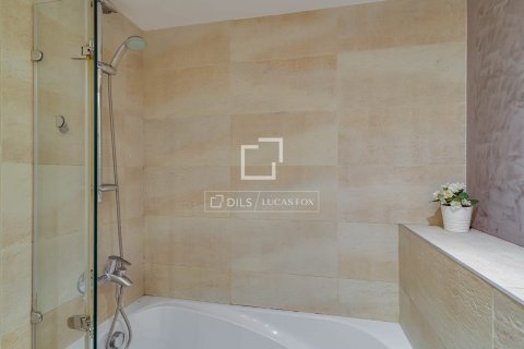 2 bedrooms apartment for sale in Barcelona, Catalonia, Spain № 6501 - photo 11