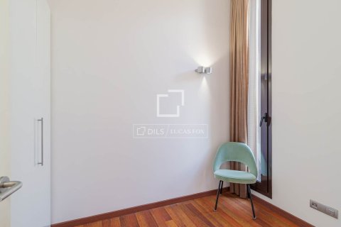 2 bedrooms apartment for sale in Barcelona, Catalonia, Spain № 6501 - photo 27