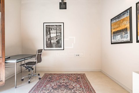 2 bedrooms apartment for sale in Barcelona, Catalonia, Spain № 6498 - photo 16