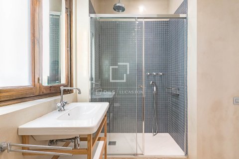 2 bedrooms apartment for sale in Barcelona, Catalonia, Spain № 6498 - photo 28