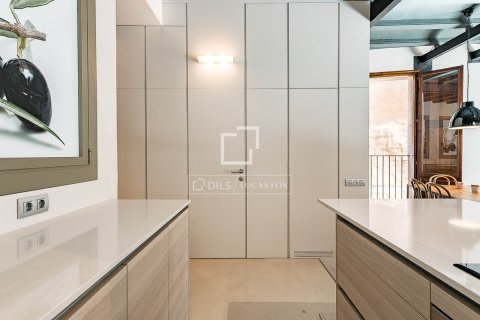 2 bedrooms apartment for sale in Barcelona, Catalonia, Spain № 6498 - photo 13