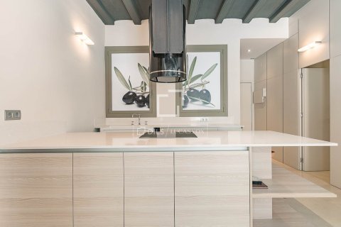2 bedrooms apartment for sale in Barcelona, Catalonia, Spain № 6498 - photo 11