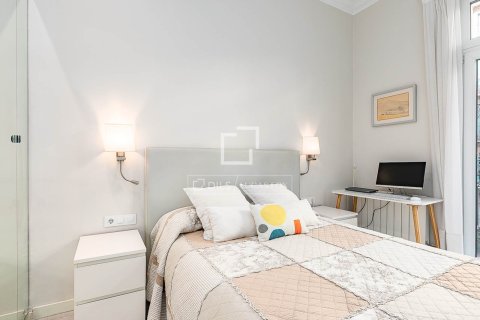 2 bedrooms apartment for sale in Barcelona, Catalonia, Spain № 6497 - photo 25