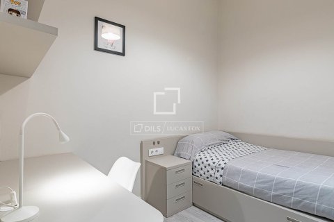 2 bedrooms apartment for sale in Barcelona, Catalonia, Spain № 6497 - photo 16