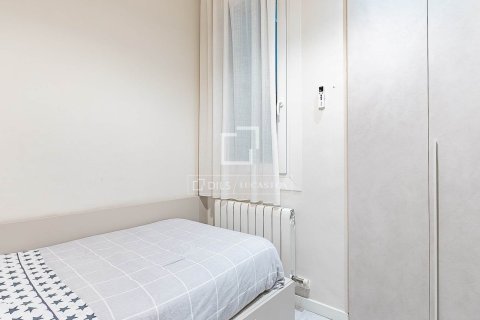 2 bedrooms apartment for sale in Barcelona, Catalonia, Spain № 6497 - photo 18