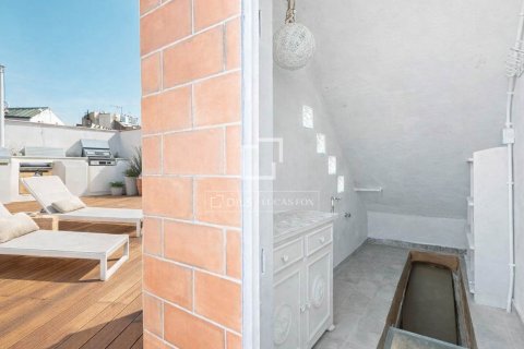 2 bedrooms penthouse for sale in Barcelona, Catalonia, Spain № 6502 - photo 10