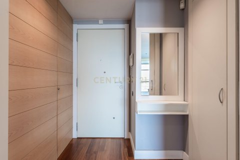 Apartamento de 2 dormitorios en venta en Barcelona, Cataluña, Spain № 6864 - foto 8