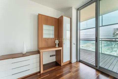 Apartamento de 2 dormitorios en venta en Barcelona, Cataluña, Spain № 6864 - foto 16