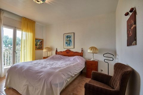 Apartamento de 11 dormitorios en venta en Canet de Mar, Barcelona, Cataluña, Spain № 6863 - foto 22