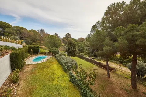Apartamento de 11 dormitorios en venta en Canet de Mar, Barcelona, Cataluña, Spain № 6863 - foto 6